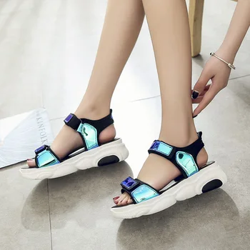 2022 Дамски спортни сандали с отворени пръсти, дамски сандали в стил харадзюку на танкетке, градинска обувки на платформа, по-големи размери 35-43, плажна летни обувки