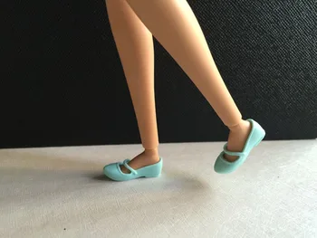КУКЛЕНИ обувки на плоска подметка зелени обувки за вашите кукли Барби с плоска подметка BBI375
