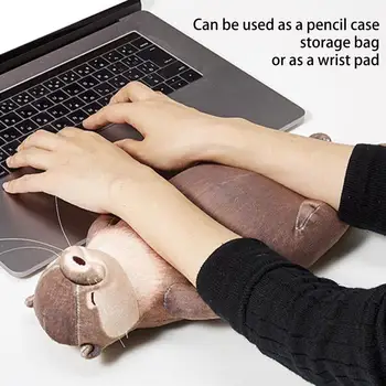 Поставка за Китката Лаптоп Otter, Удобна за използване, Креативна Изискана Възглавница, Мек молив случай от Видри, за Студентски Чанти за Моливи